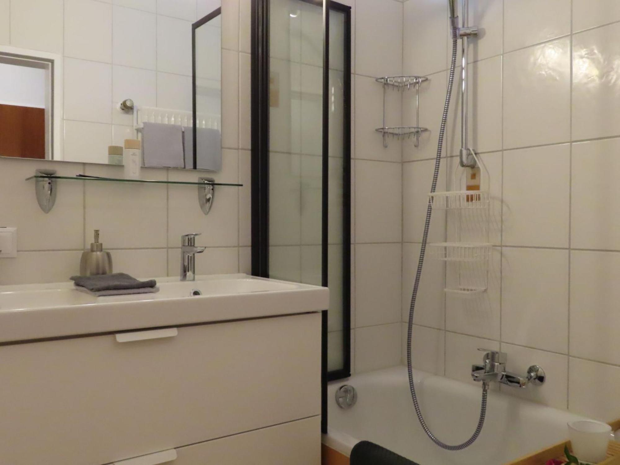 Ferienwohnung Westside Именстад ам Бодензе Екстериор снимка